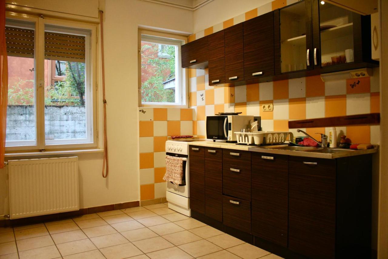 Castle Stallion Apartment Budapest Exterior photo